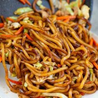 Yakiudon verduras y huevos