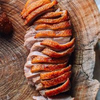 Pato asado con salsa pekin